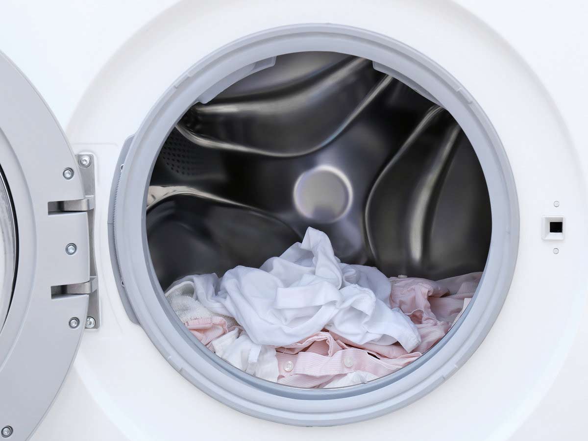 پُر کردن نامناسب مخزن ماشین لباسشویی