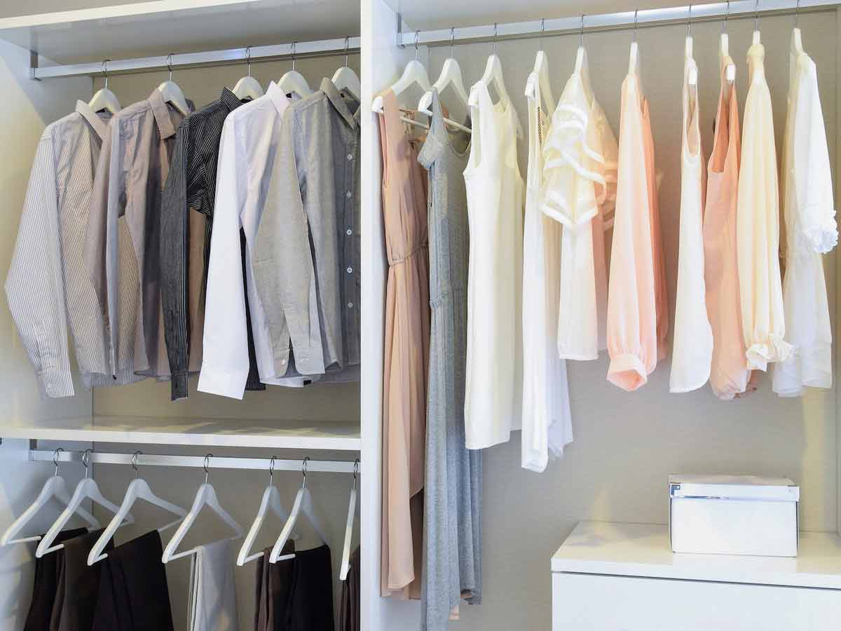 بستن دکمه‌های لباس